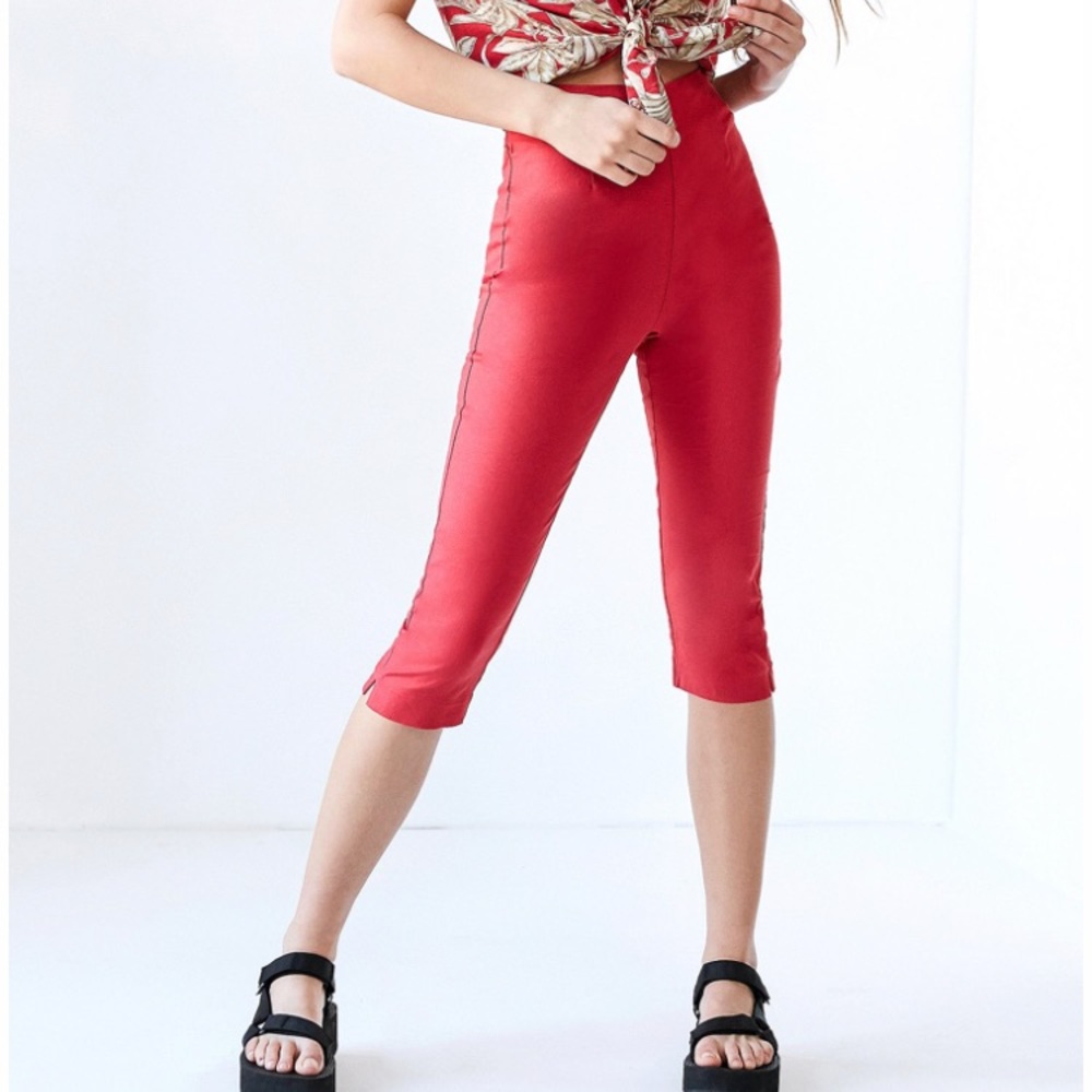 Urban Outfitters Sadie High-Rise Capri Pant